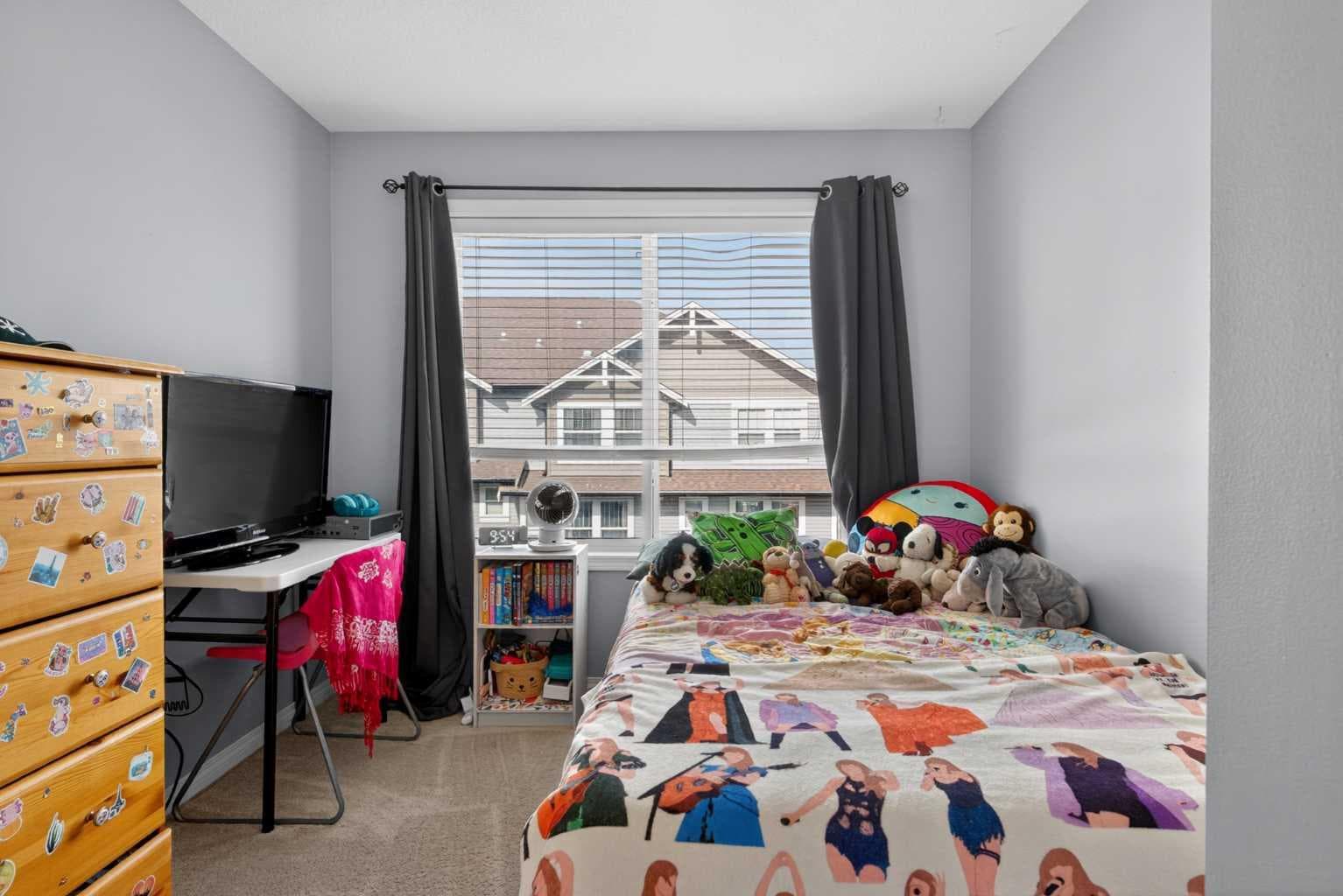 1601, 280 Williamstown Close NW