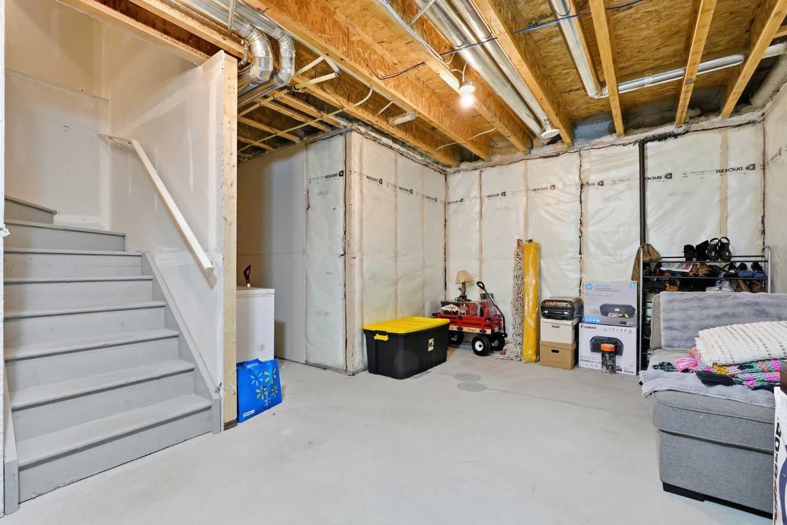 328 Bayview Street SW