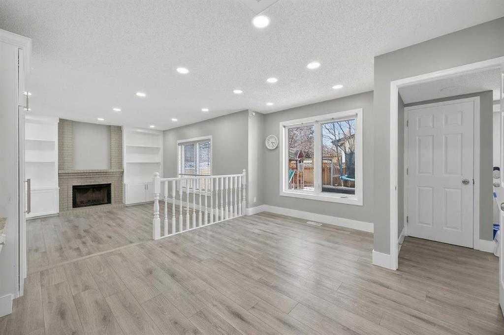 55 Millrise Way SW