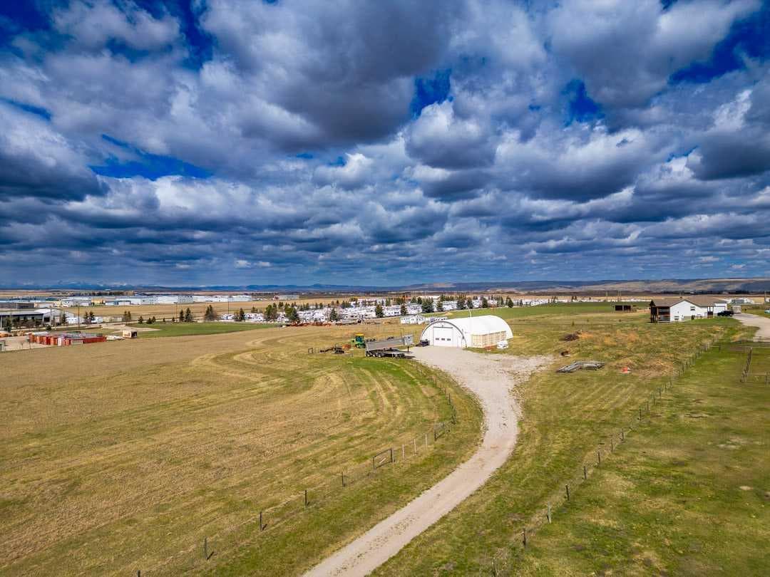 33066 Township Road 250  