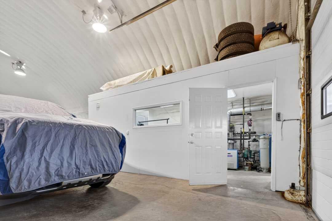 33066 Township Road 250  