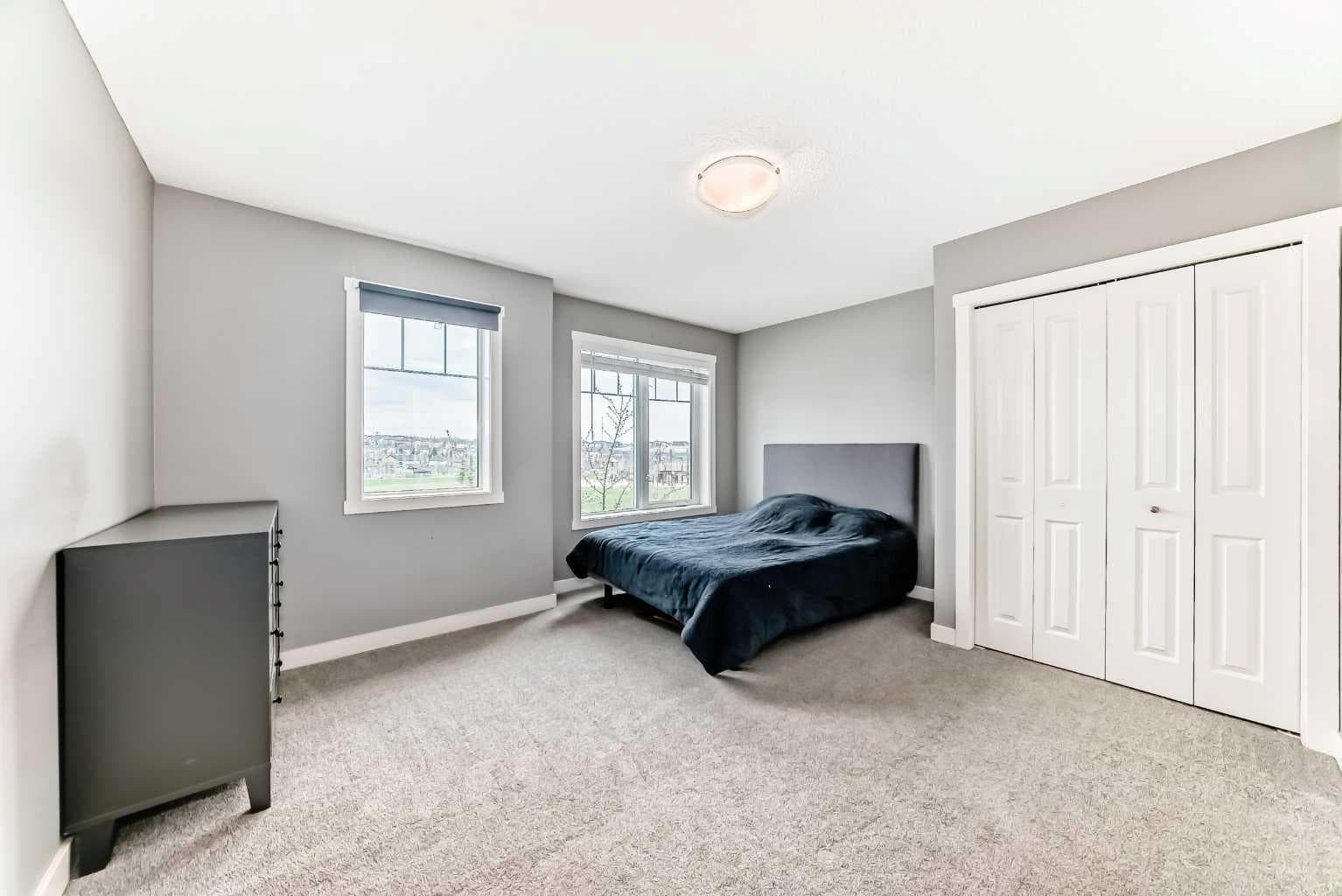 49 Aspen Hills Drive SW