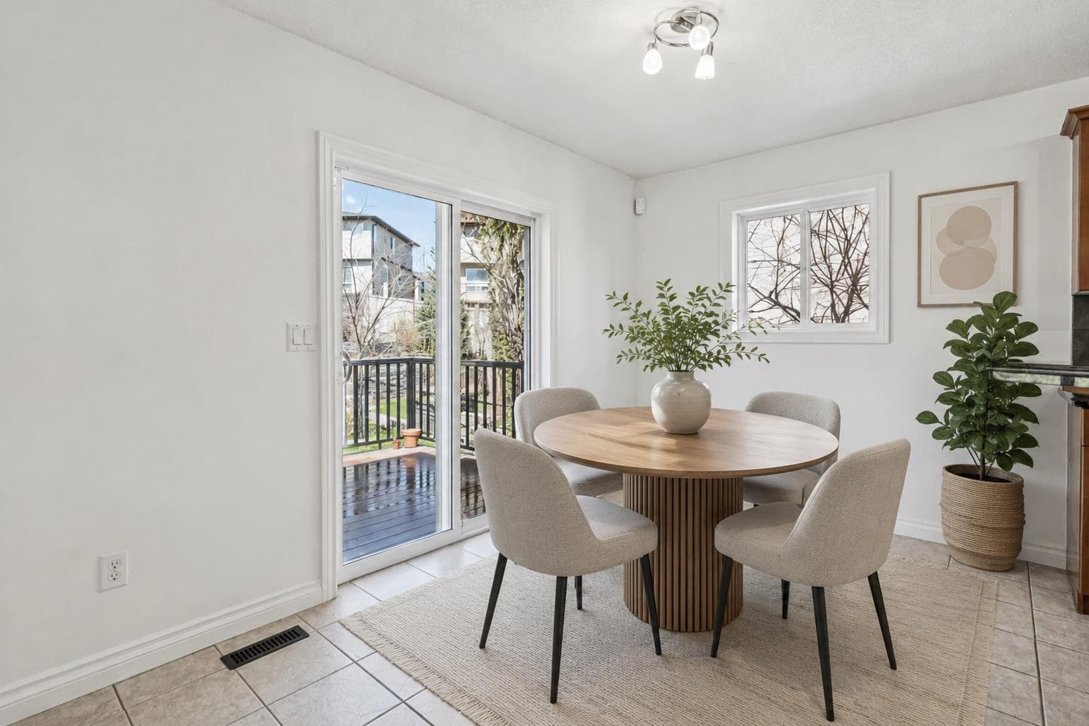22 Sherwood Cove NW