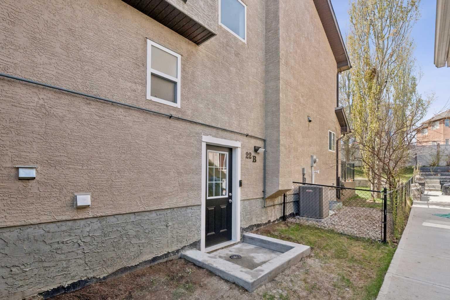 22 Sherwood Cove NW