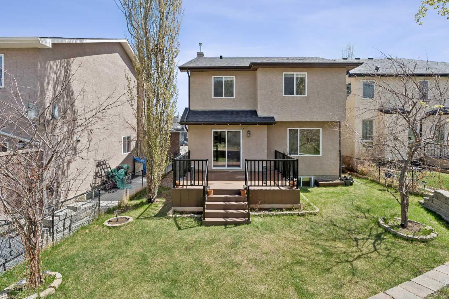 22 Sherwood Cove NW