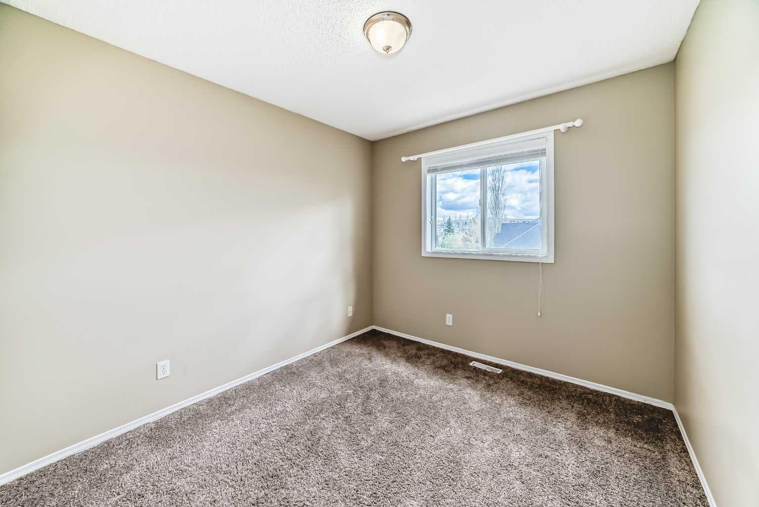 168 Tuscany Valley Drive NW