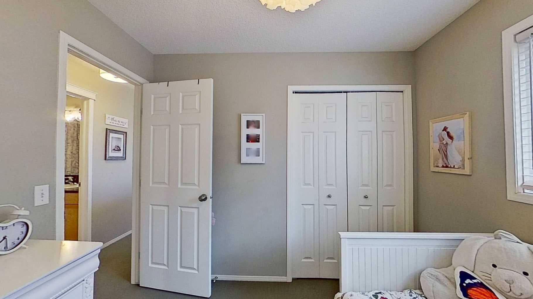 17 Sunset Heights 
