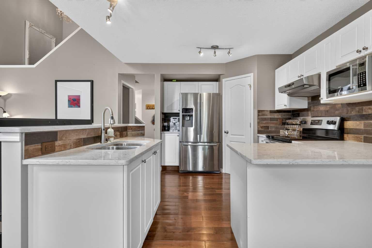 138 Tuscarora Way NW