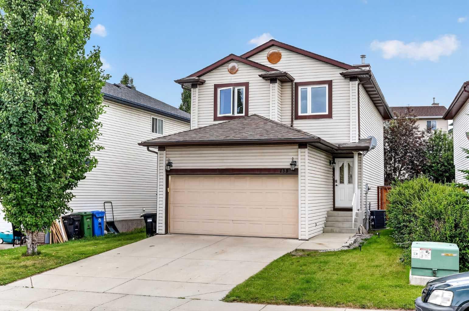 138 Tuscarora Way NW