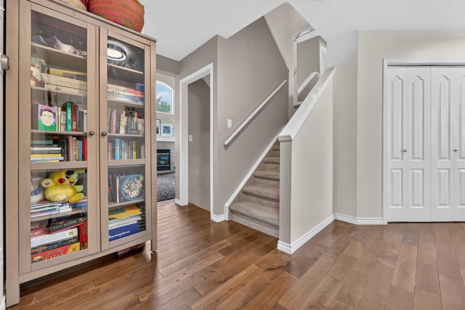 138 Tuscarora Way NW