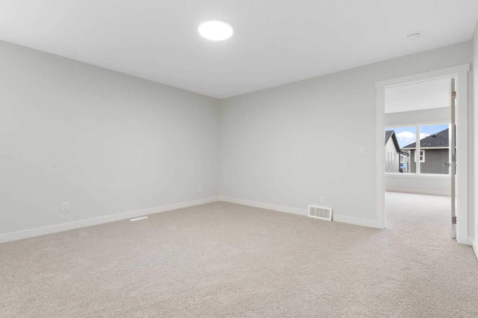 125 Southborough Common 