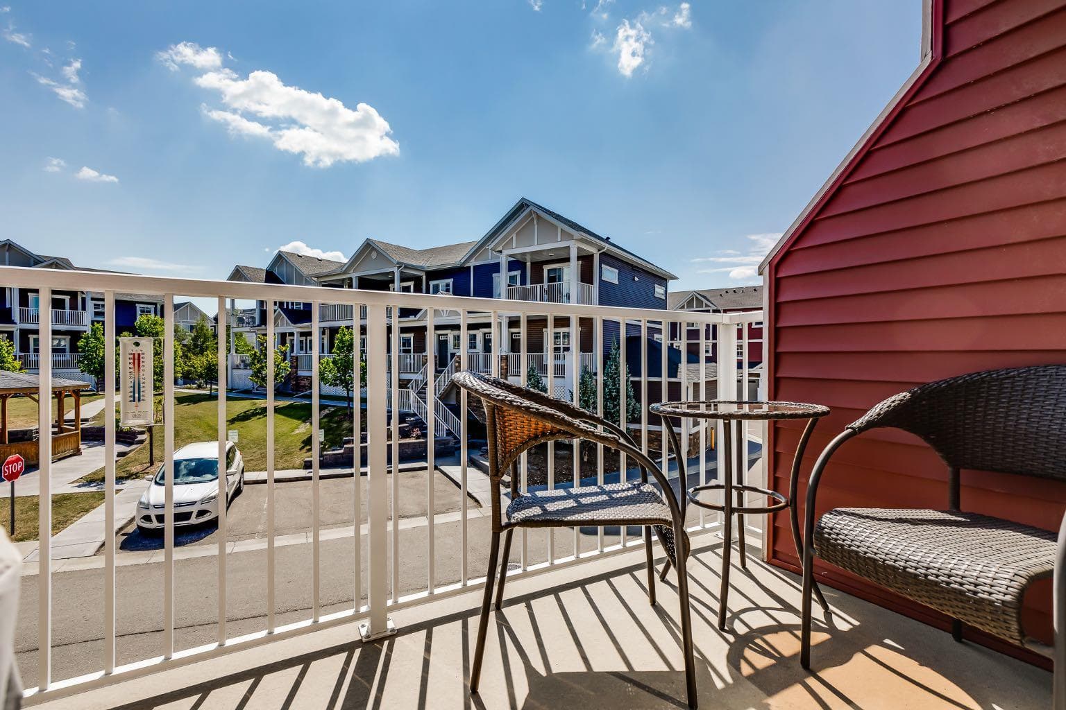 402, 1225 Kings Heights Way SE