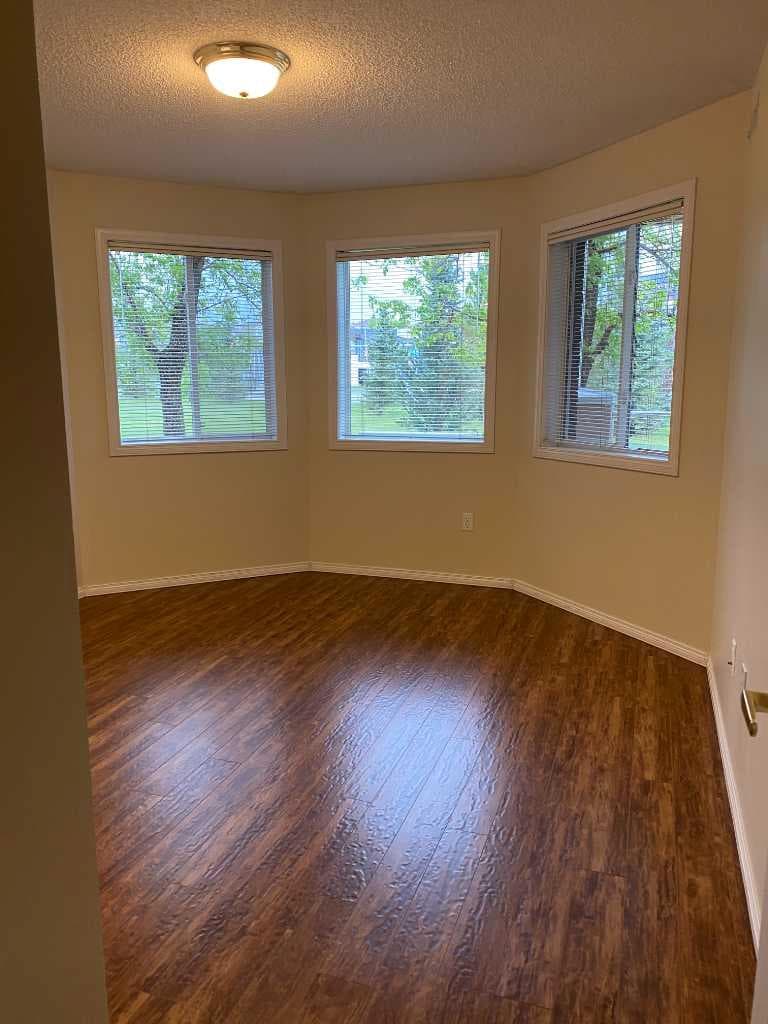 1118, 1818 Simcoe Boulevard SW
