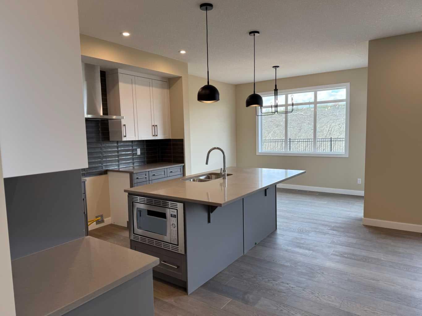 147 sundown Crescent 