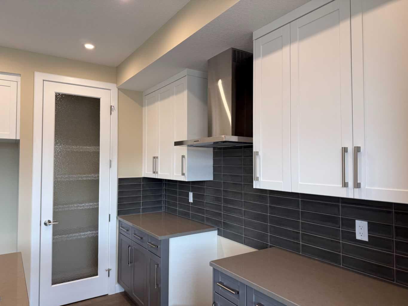 147 sundown Crescent 