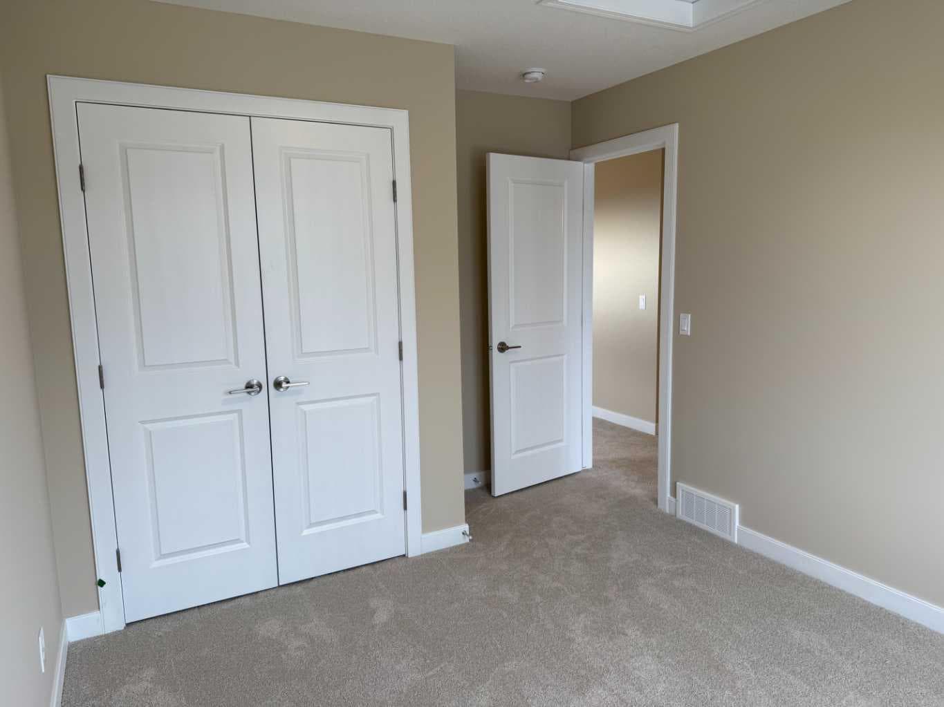 147 sundown Crescent 