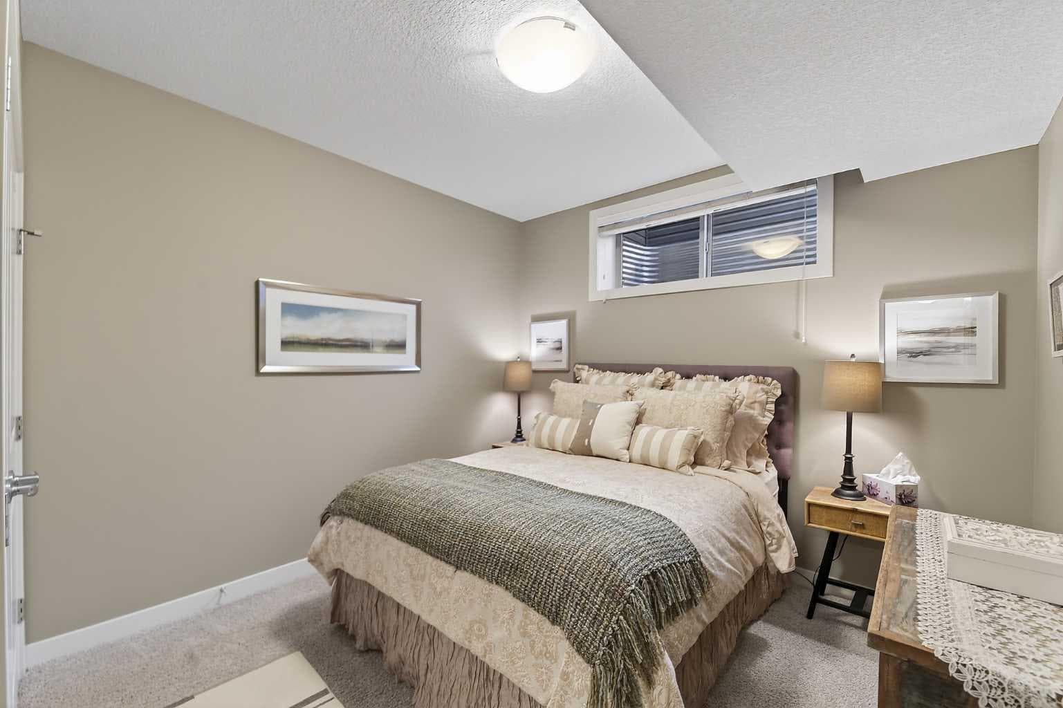 43 Cortina Villas SW