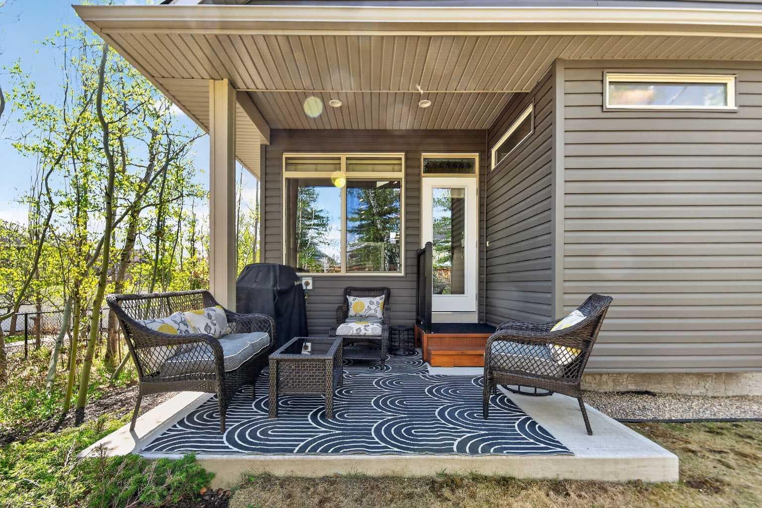 43 Cortina Villas SW
