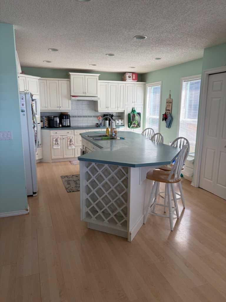1065 East Chestermere Drive 