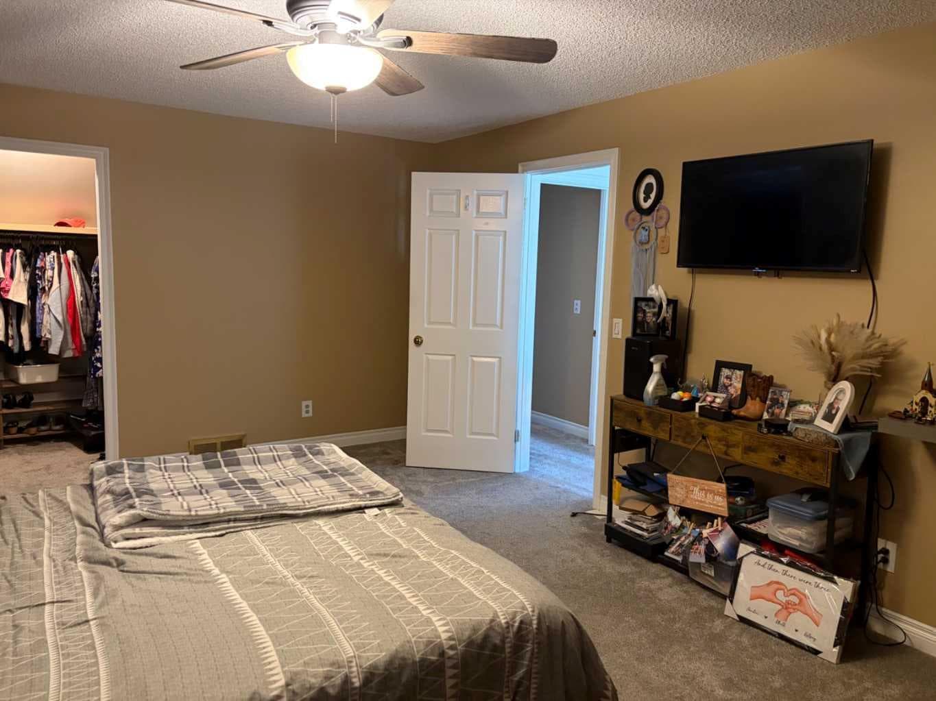 1065 East Chestermere Drive 
