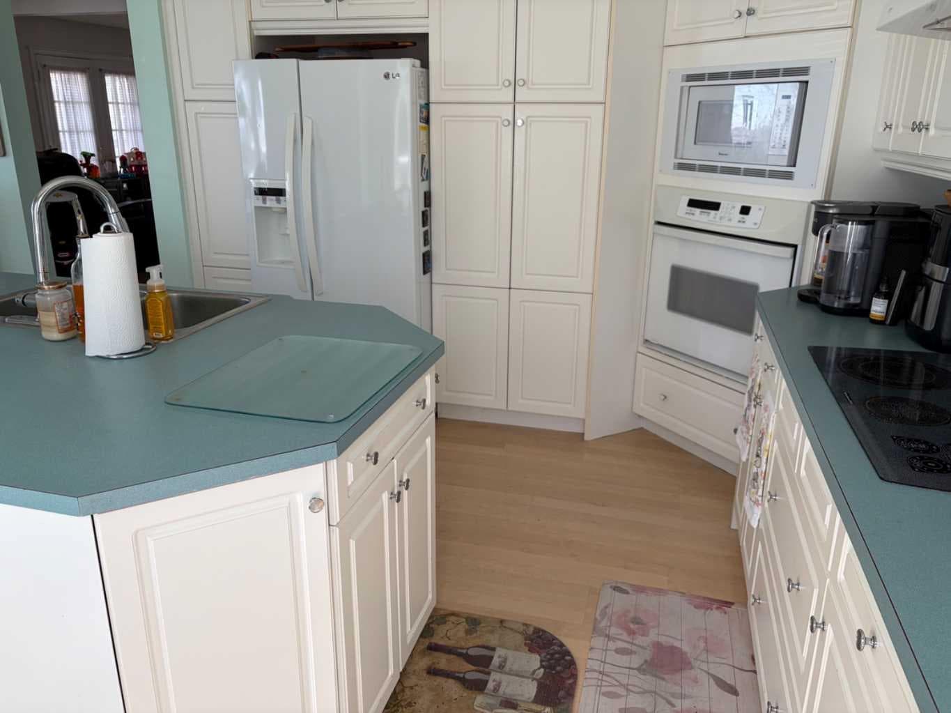 1065 East Chestermere Drive 