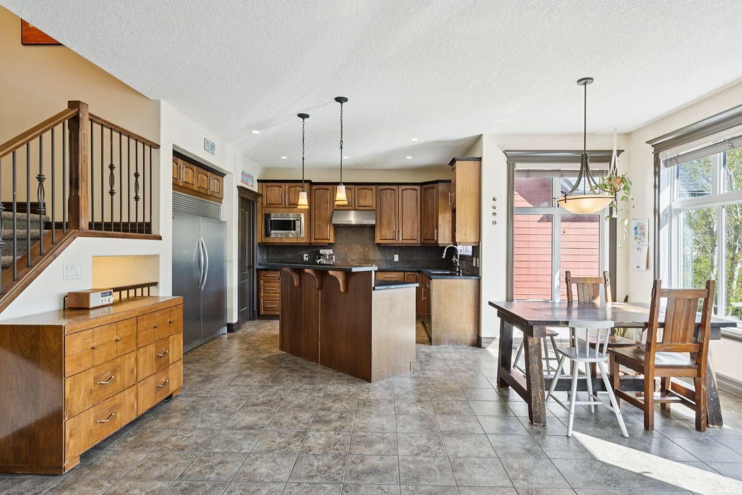 957 Coopers Drive SW