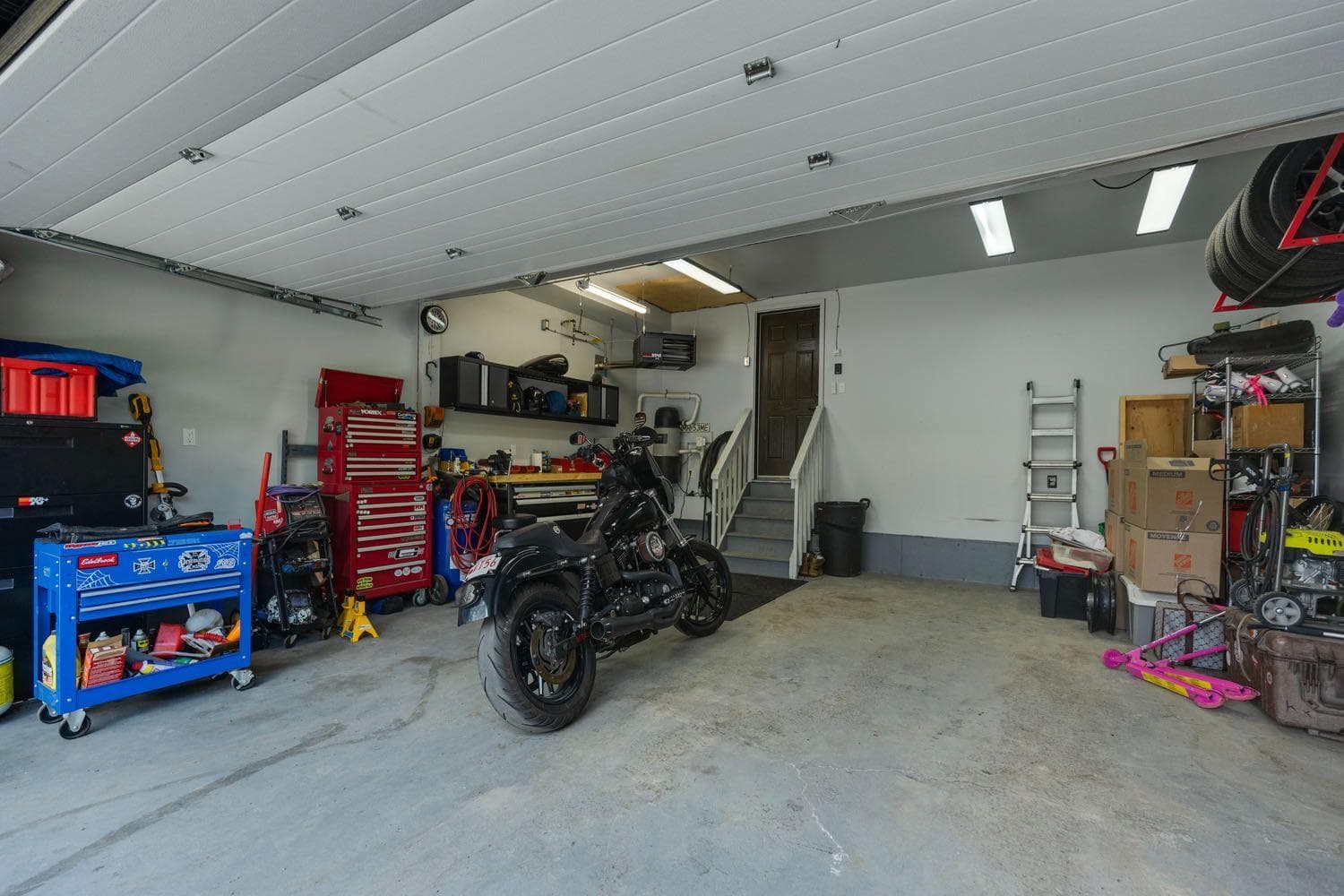 957 Coopers Drive SW