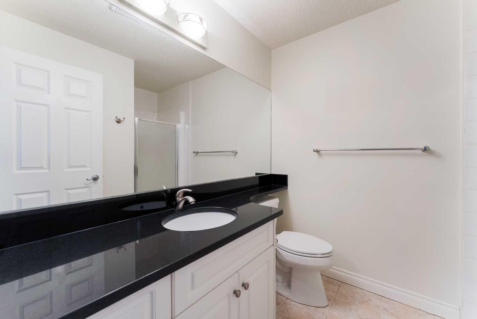 205, 200 Patina Court SW