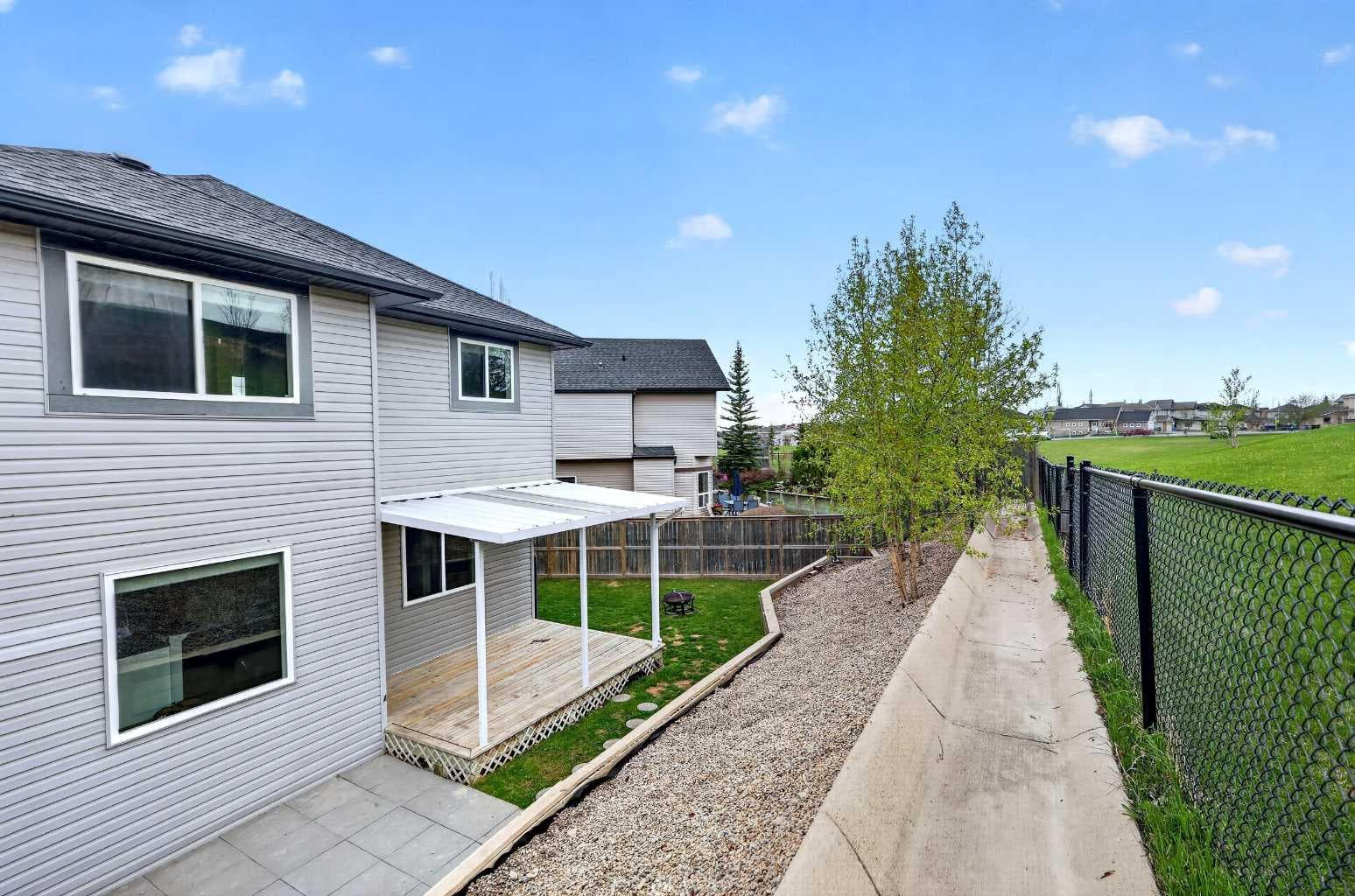 53 Royal Birch Way NW