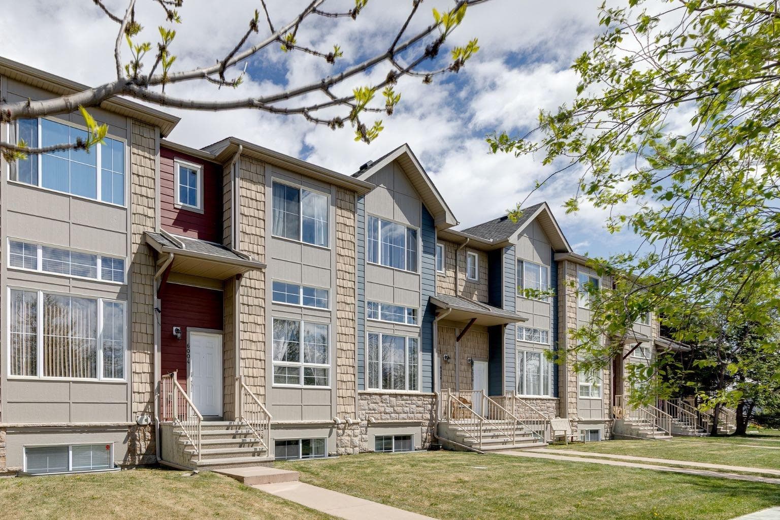6004, 2370 Bayside Road SW