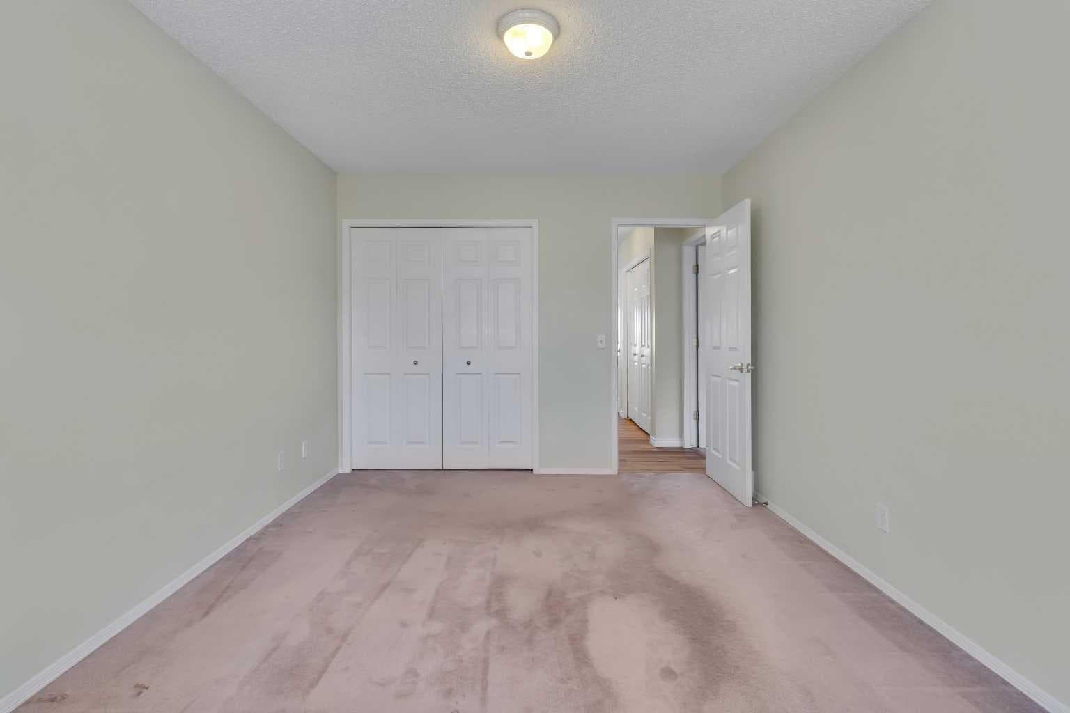 140 Valley Ridge Heights NW