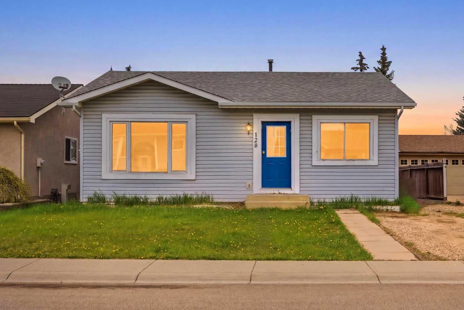 128 Ridgegate Way SW