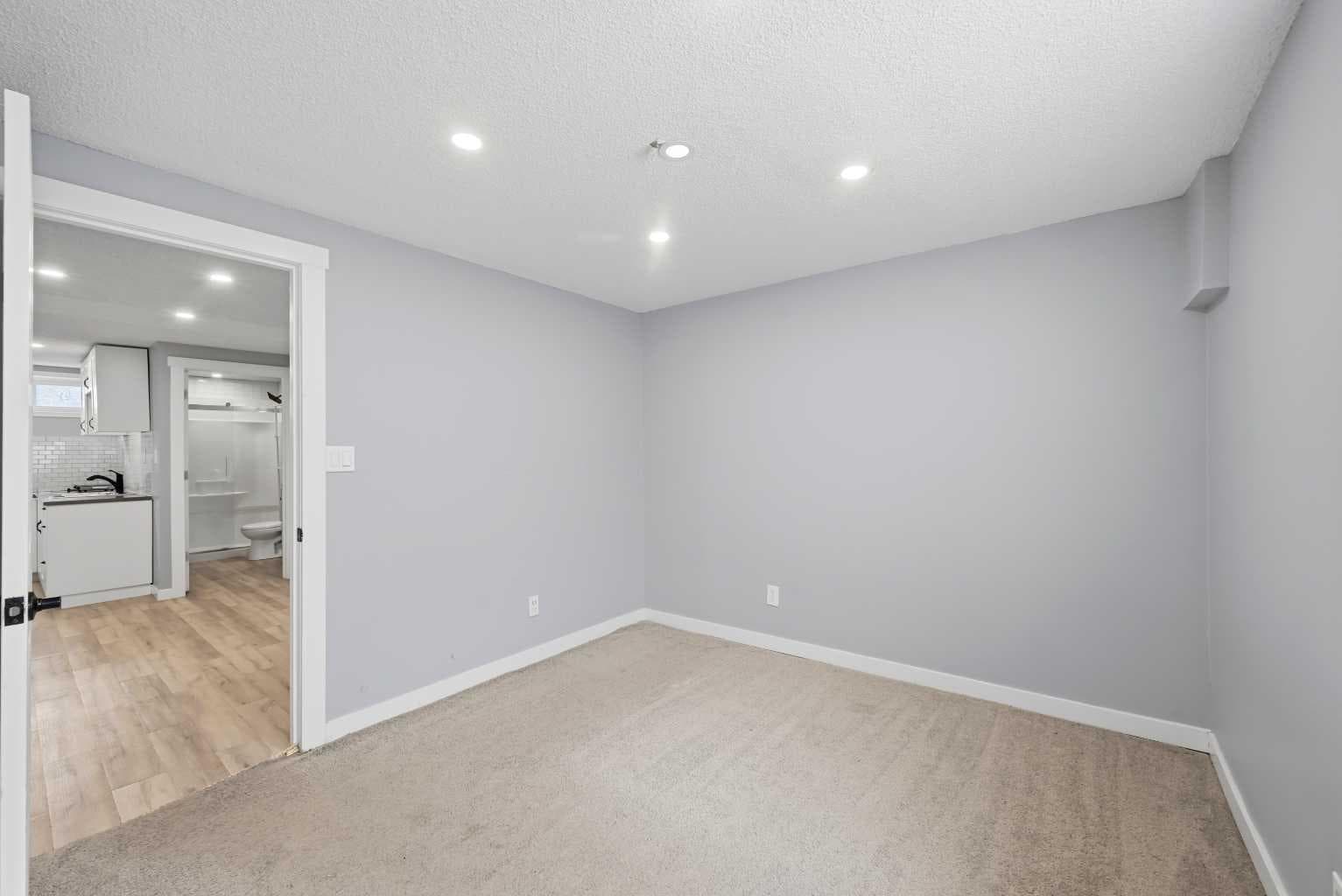 128 Ridgegate Way SW
