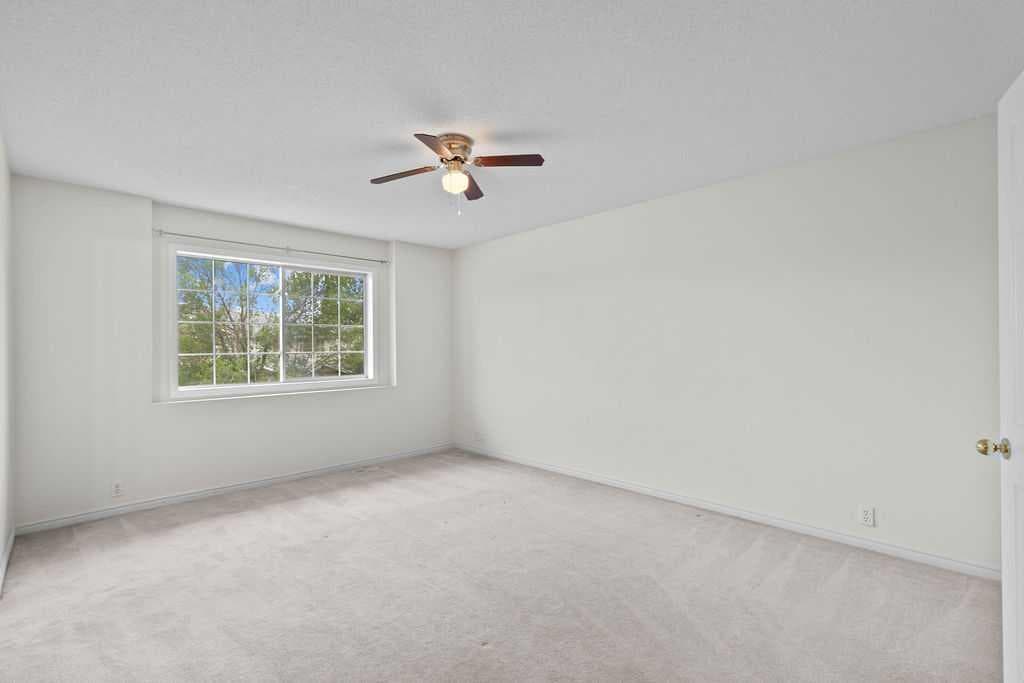 31 Silvergrove Close NW