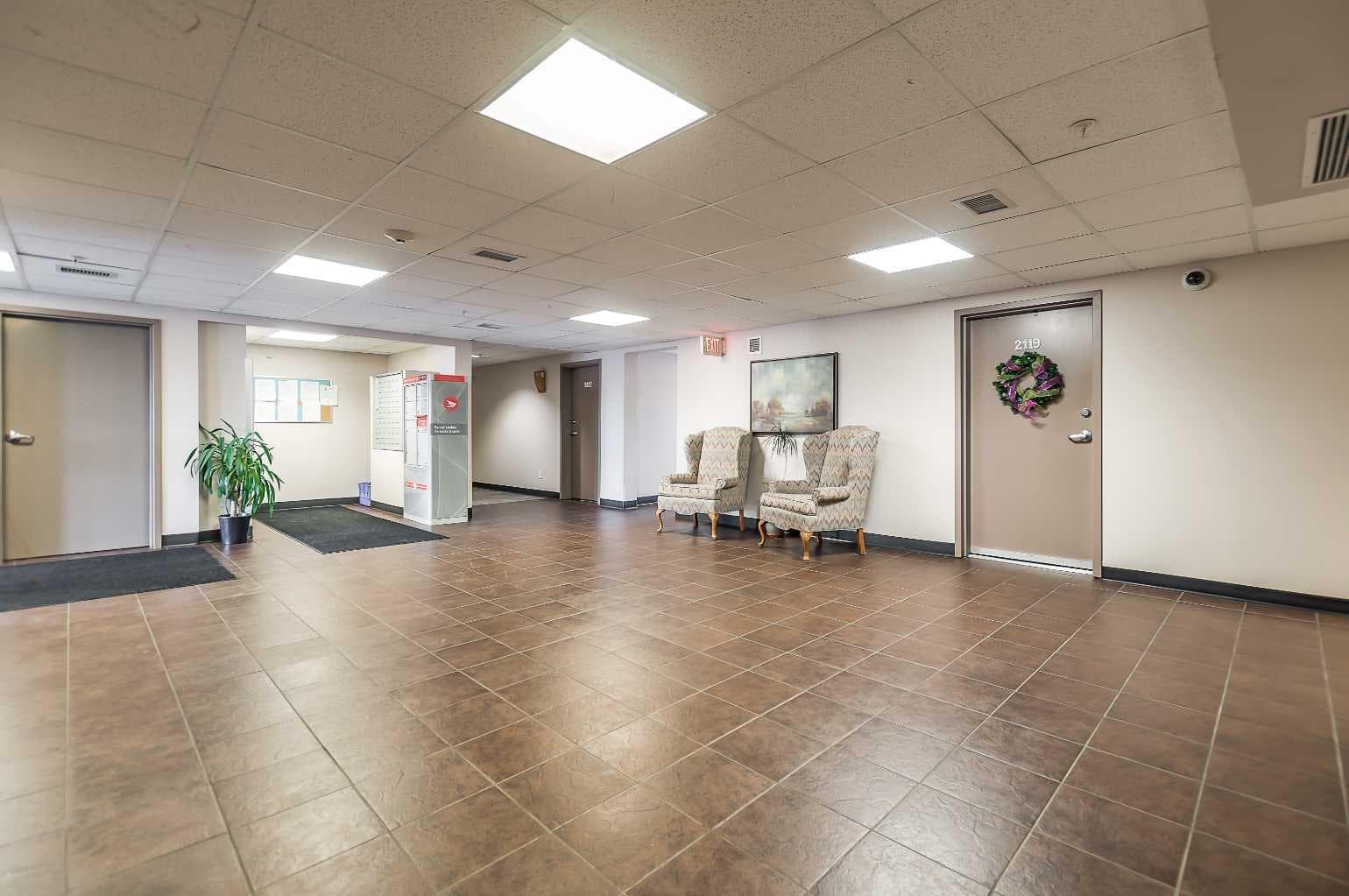 2132, 700 Willowbrook Road NW