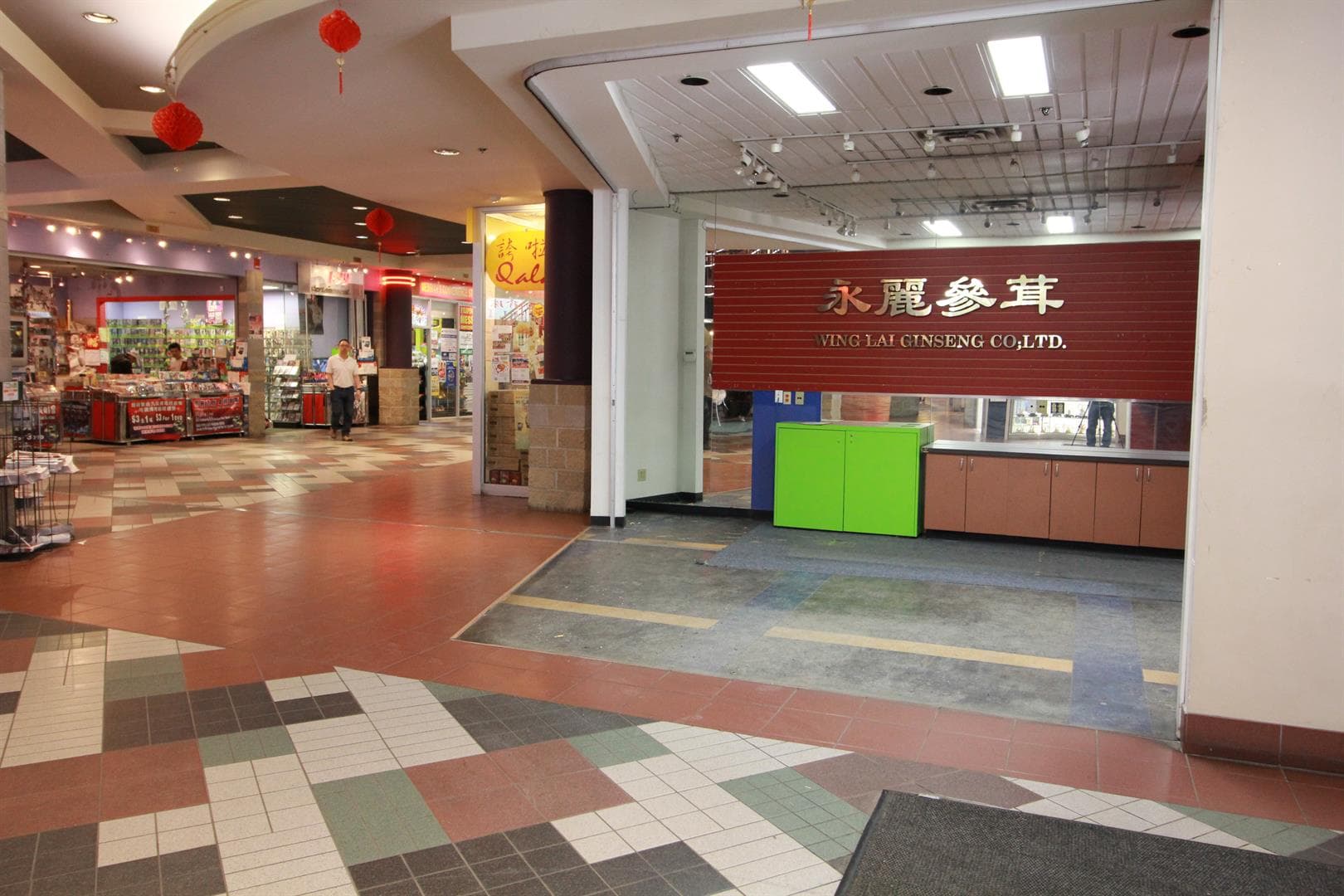 147, 328 Centre Street SE