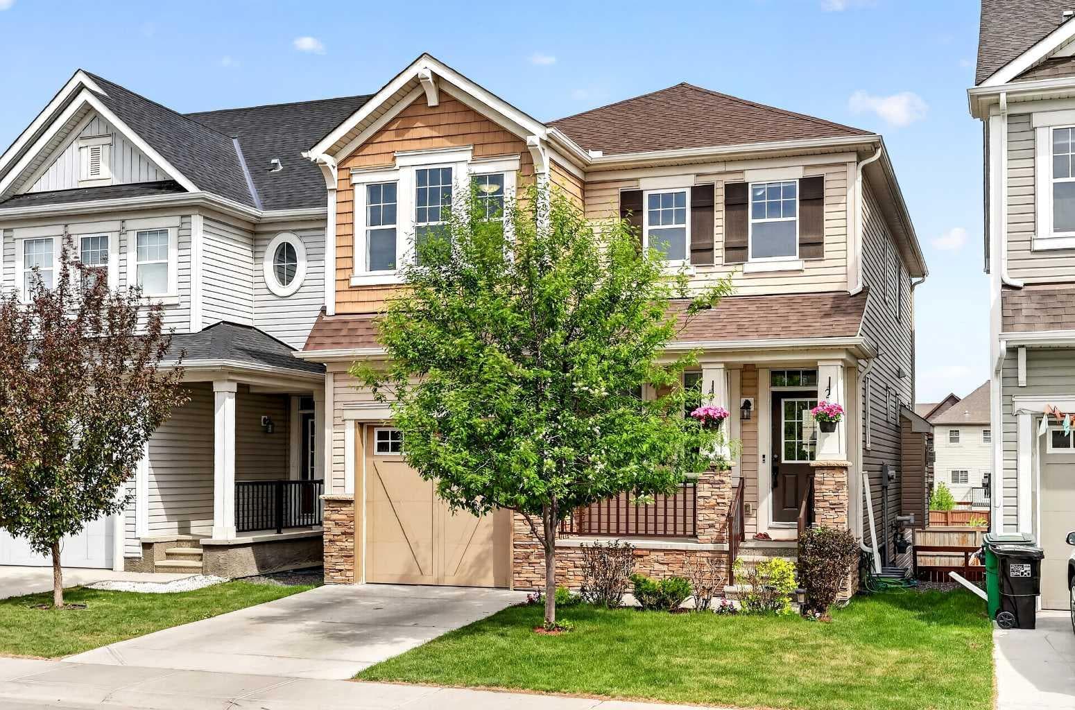 293 Windrow Crescent SW