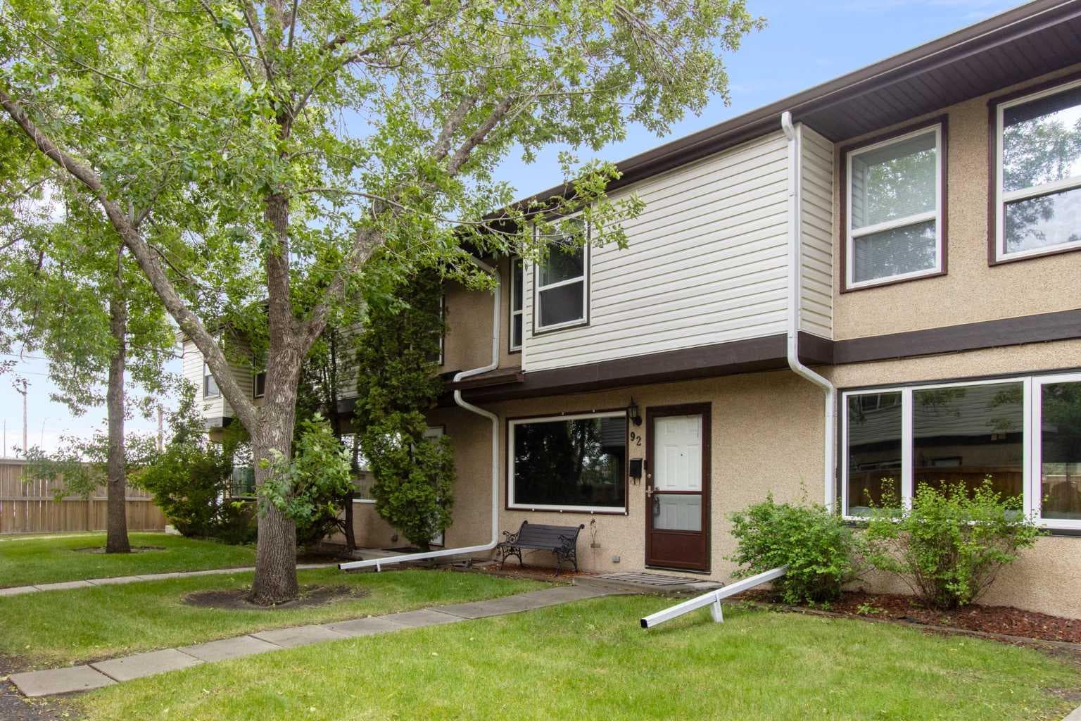92, 630 Sabrina Road SW