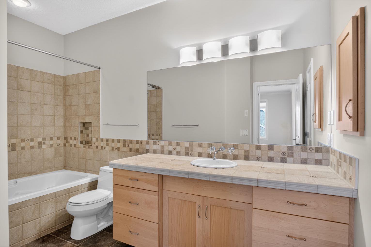 14 Discovery Woods Villas SW