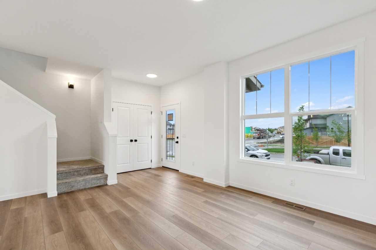 422 Heartland Way 