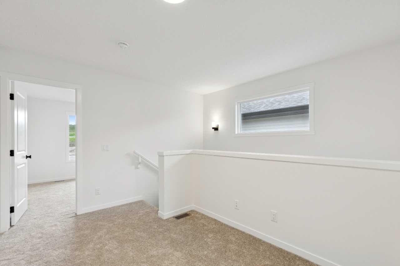 422 Heartland Way 
