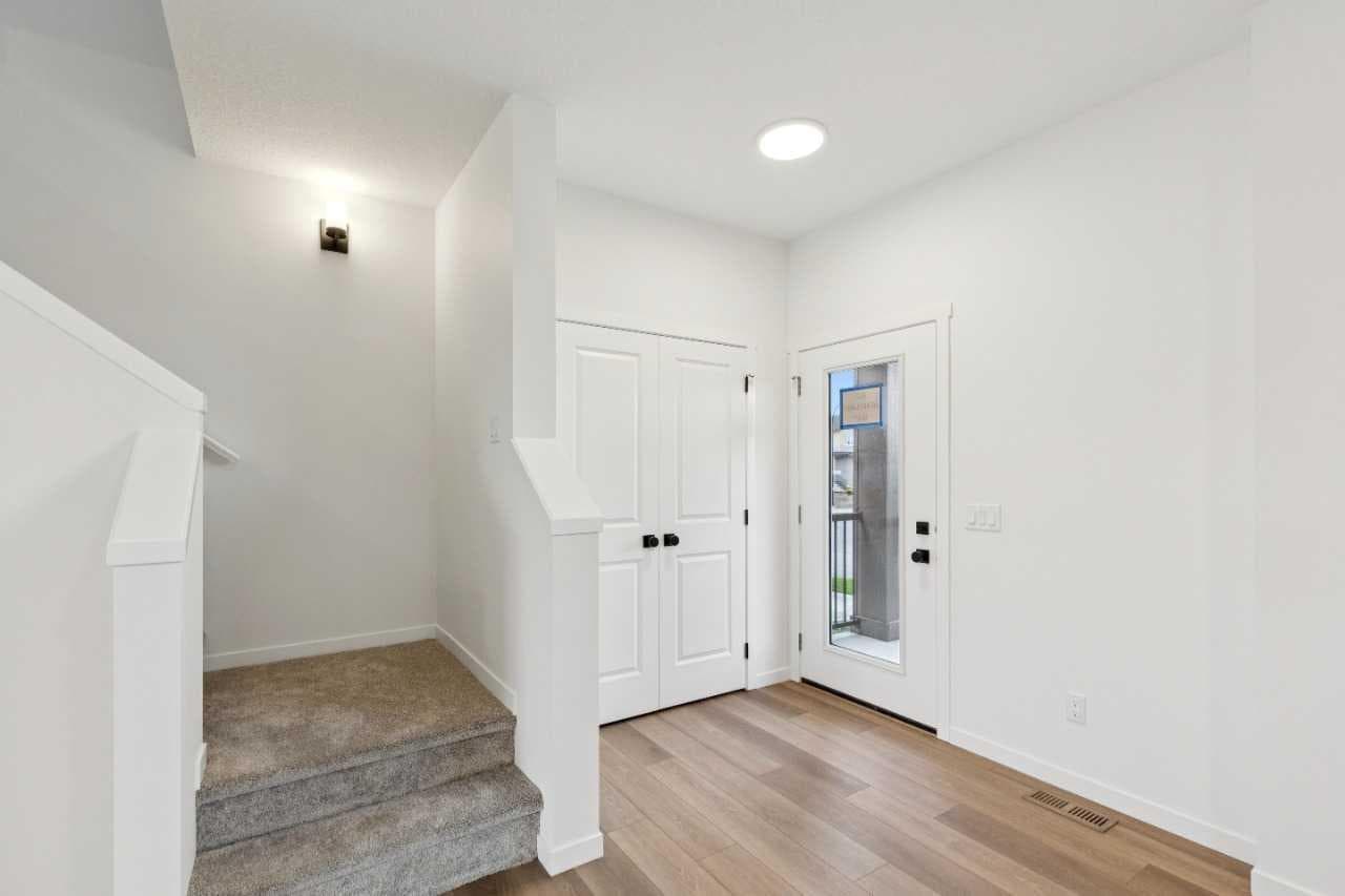 422 Heartland Way 