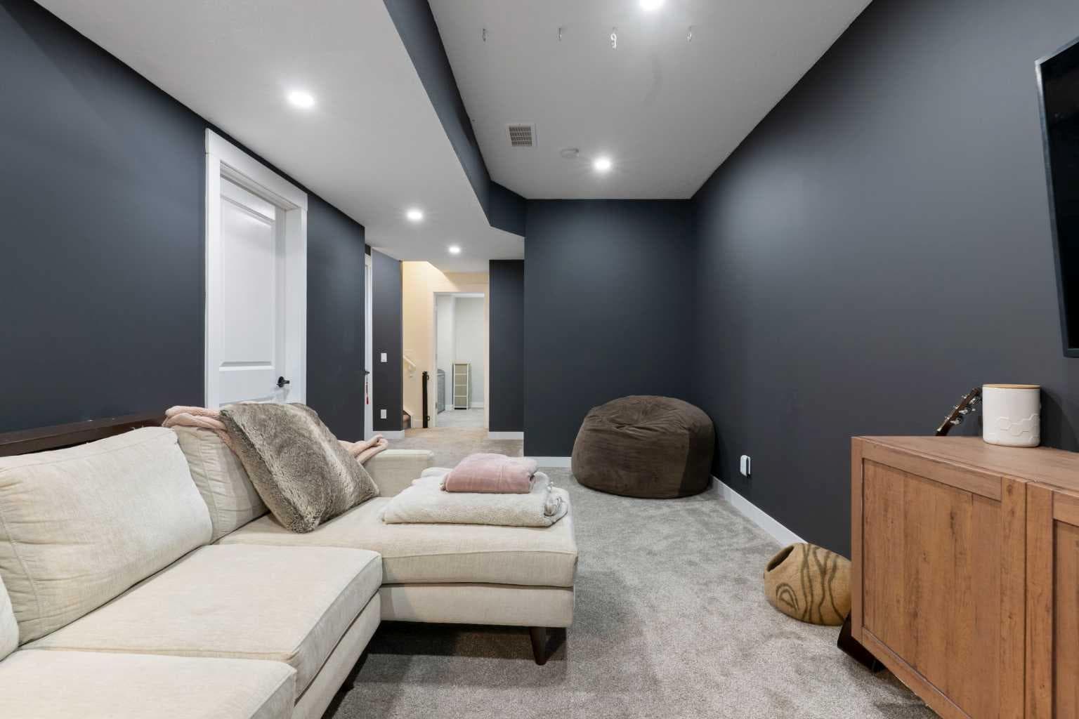 193 River Heights Drive 