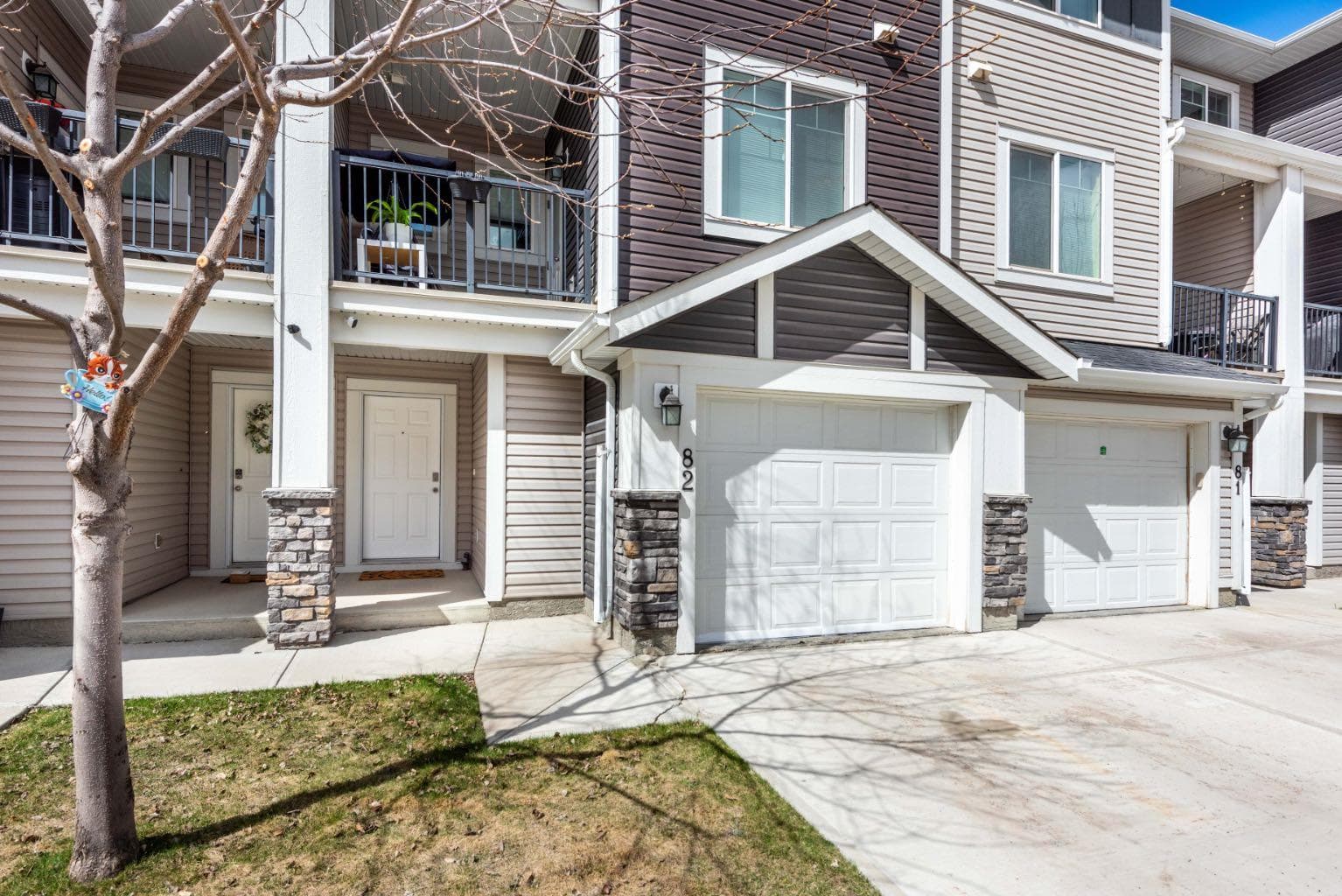 82, 300 Marina Drive 