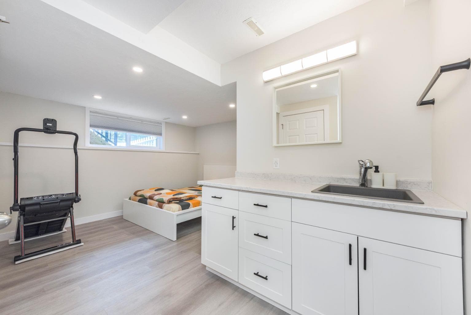 82, 300 Marina Drive 
