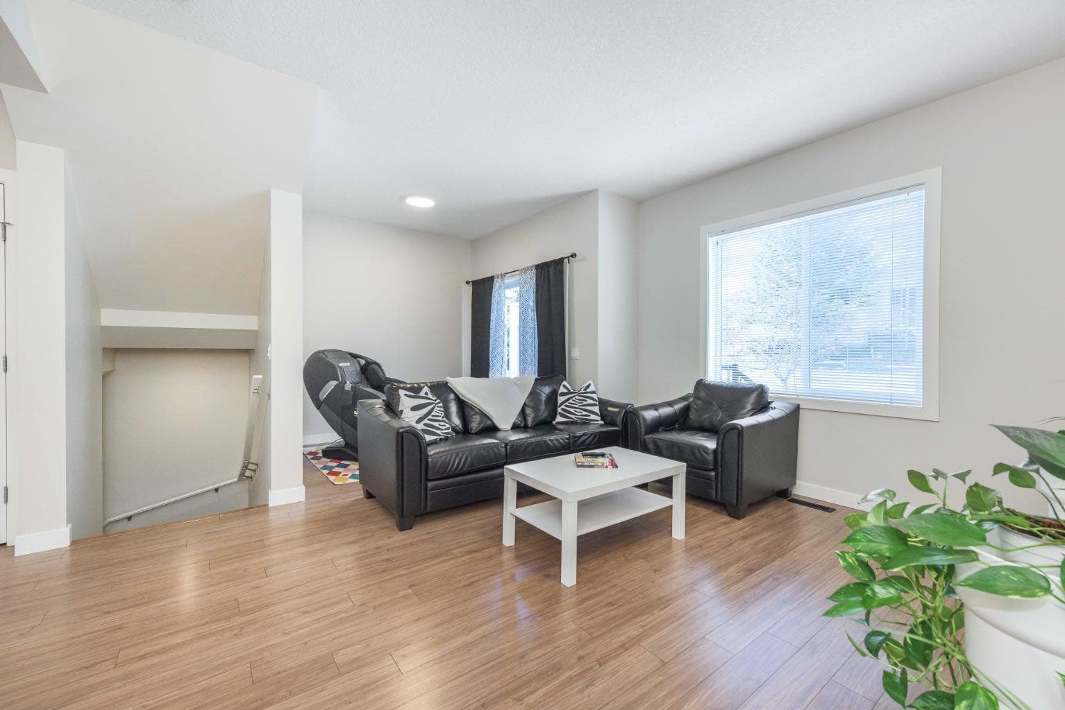 82, 300 Marina Drive 