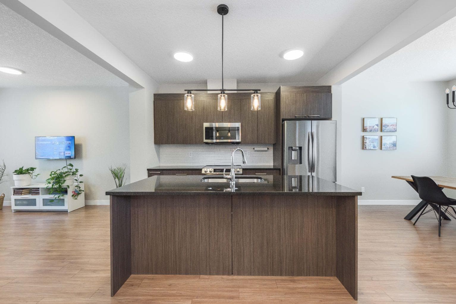 82, 300 Marina Drive 