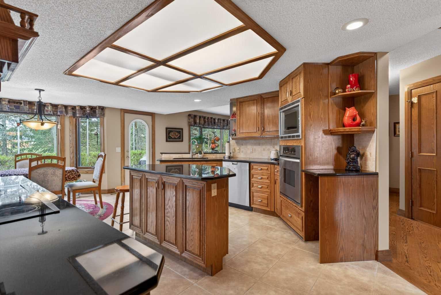 935 Shawnee Drive SW