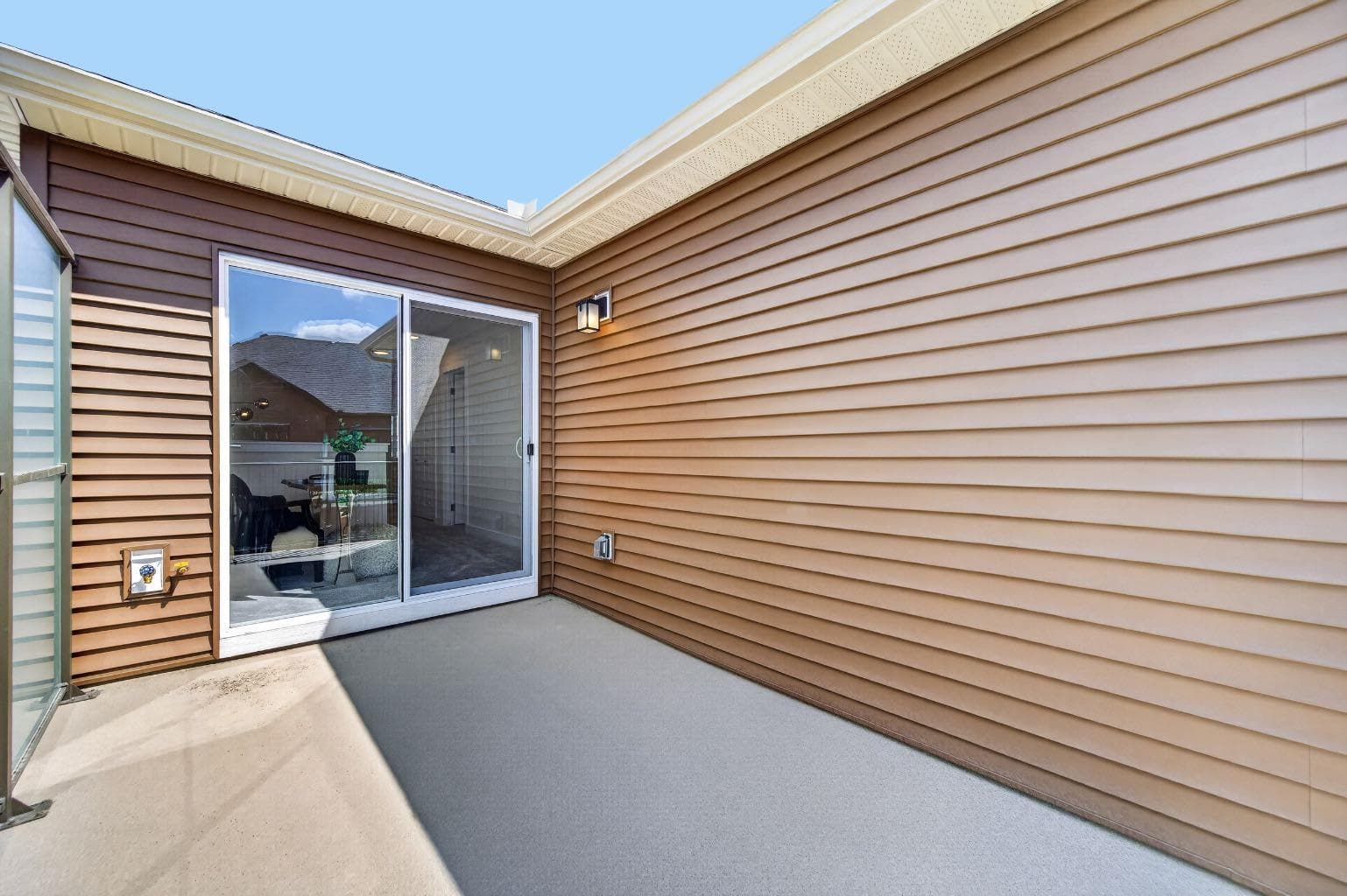 1059 Bayview Crescent 