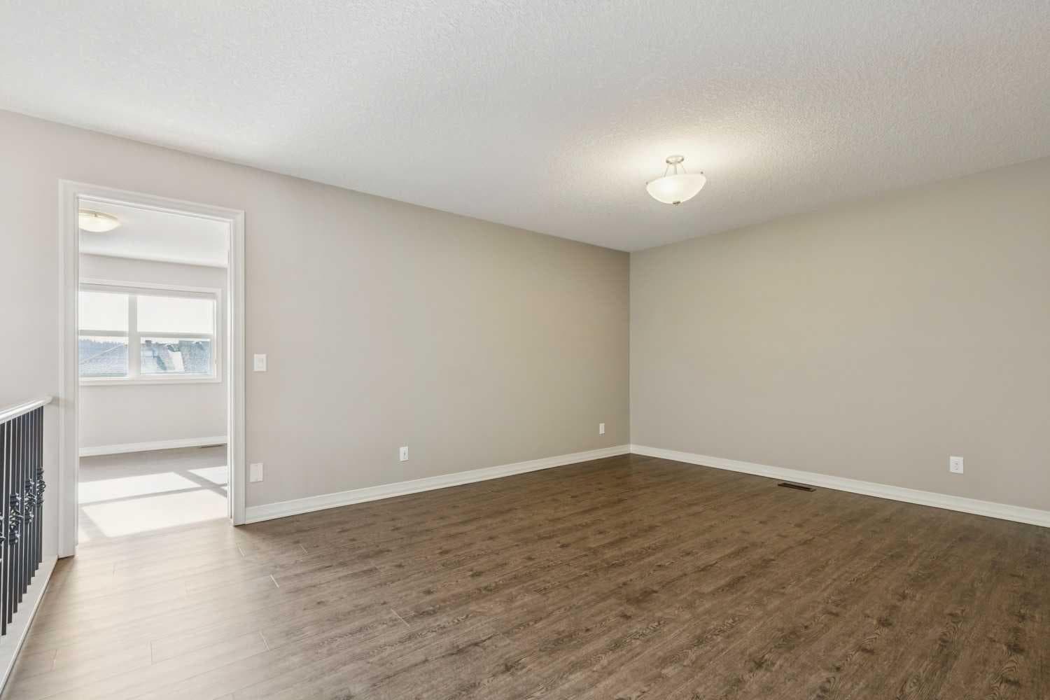 33 Sundown Grove 